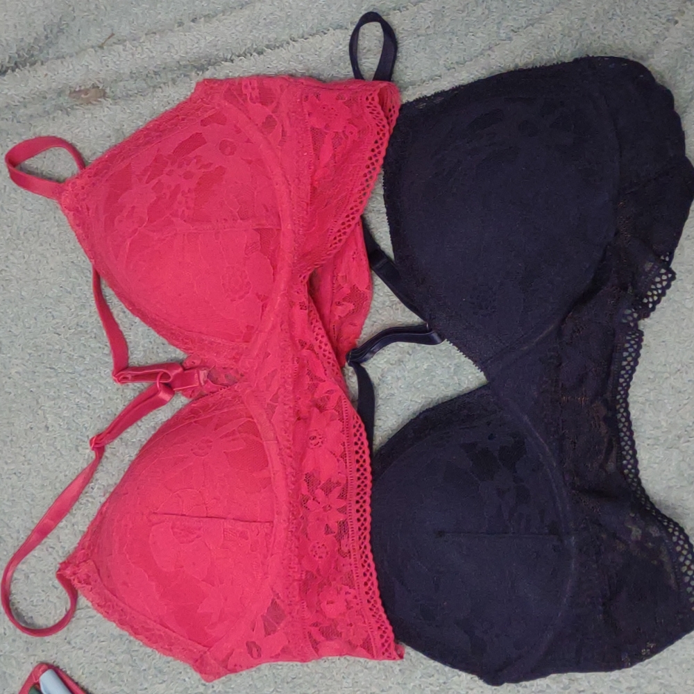 2 Victoria Secret Bralettes